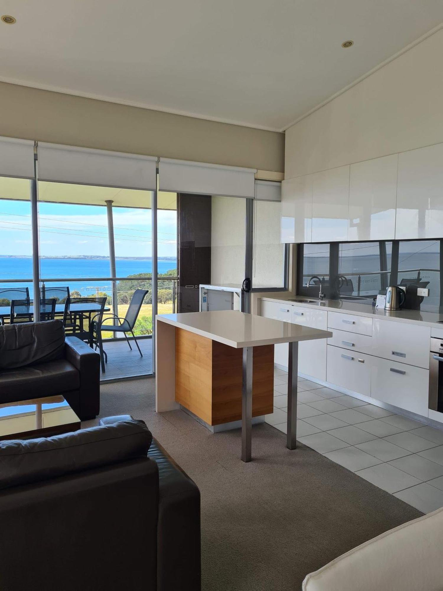 Silverwater Resort Phillip Island San Remo Exteriör bild