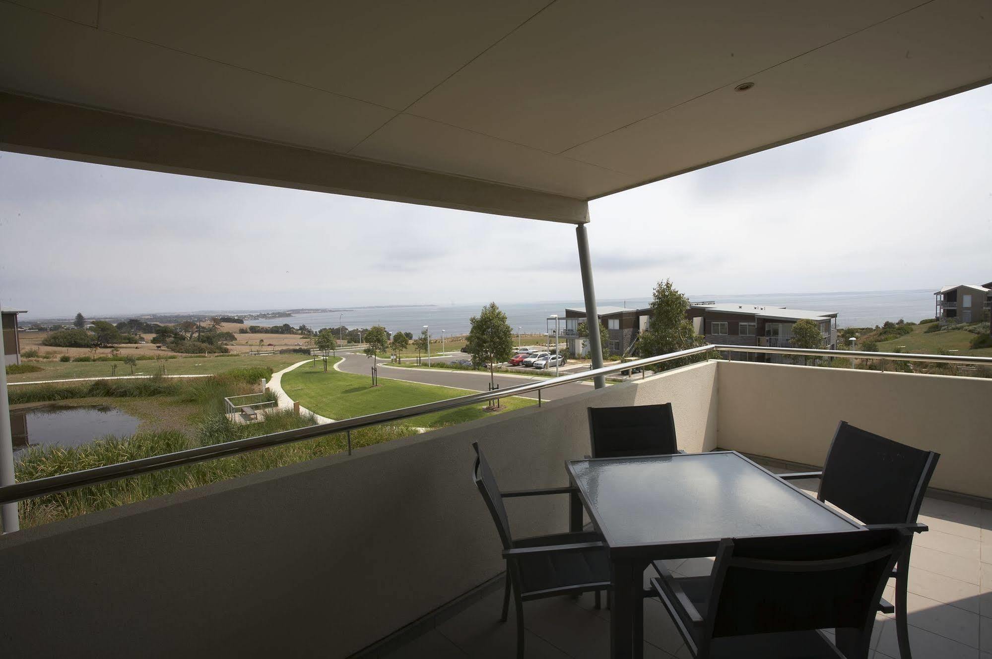 Silverwater Resort Phillip Island San Remo Exteriör bild